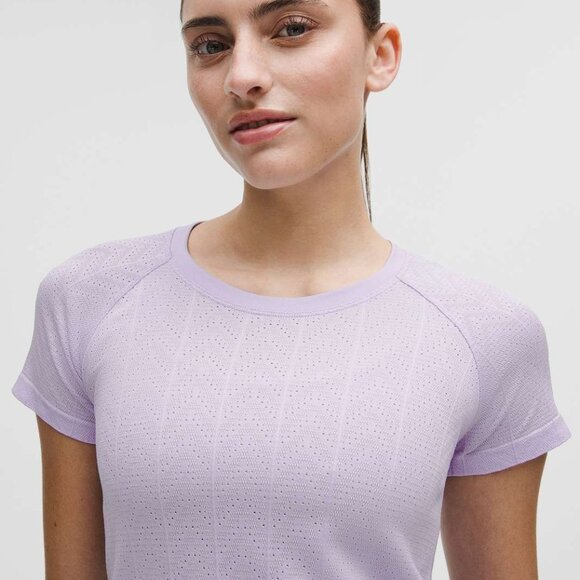 NWT Lululemon Swiftly Tech Short Sleeve 2.0, 4, Herringbone Lavender Frost - Picture 1 of 9